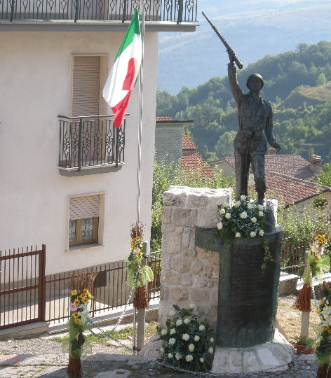 Monumento ai Caduti